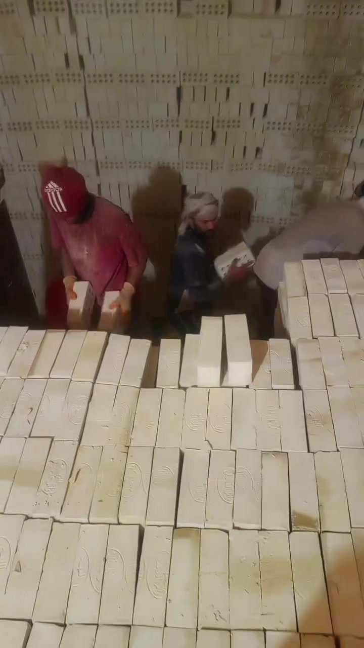 يالله
السلام عليكم 
افضل انواع الطابوق الجمهوري    أفضل نوعية للطابوق
 يتم  التجهيز 
‏‪***********
***********واتساب
طابوق مشروط من حيث العدد والنوعية 
قليل لاملاح عالي الانضغاط
مختبر لايحتوي على طابوق احمر
قالب عدل وقياس واحد لسنا الوحيدون 
ولكن نسعى دائما ان نكون المتميزون ان شاء الله

‎

‎
