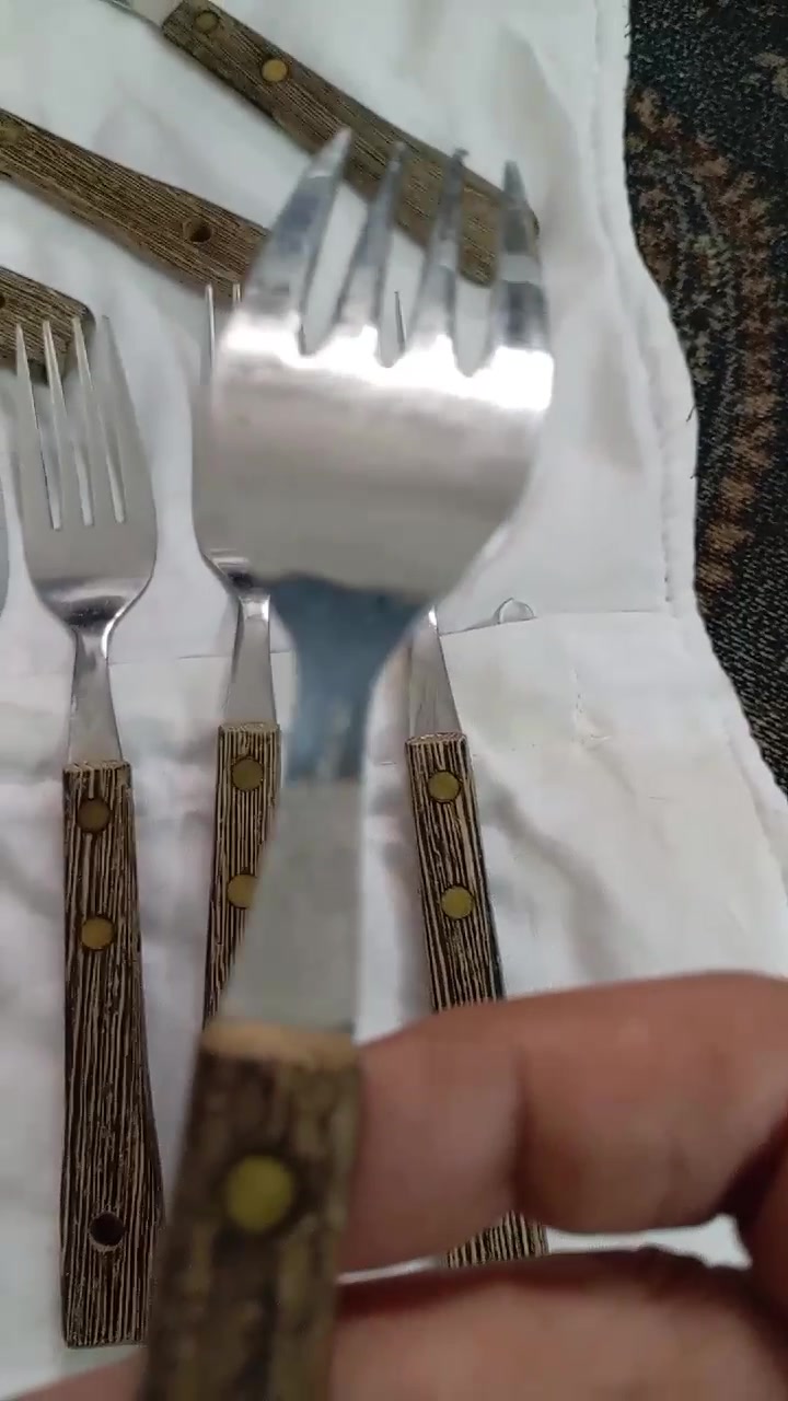 أنتيكات • الحرية بغداد • مجموعة