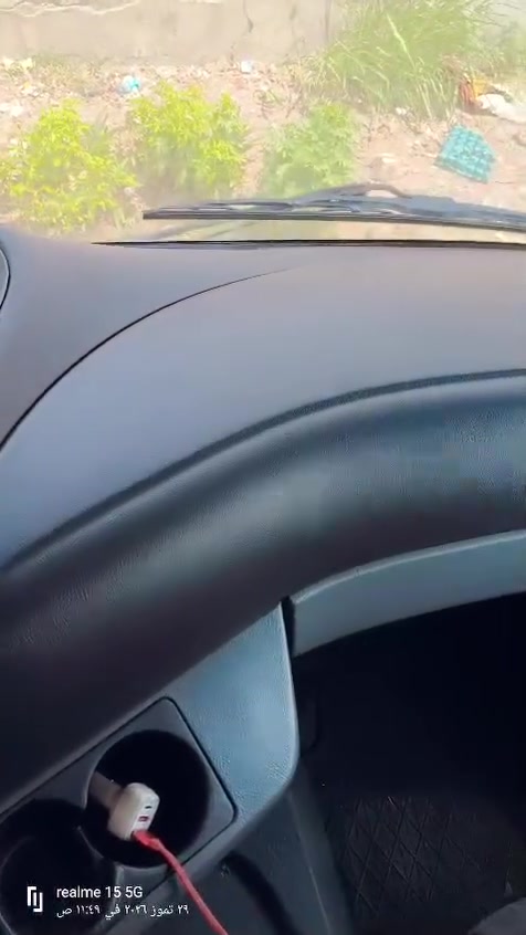 سلام عليكم اكتروس ٢٠٠٦ رقم ديالئ باسمي مربوطه راس وعربانه اربع محاور عربه حداديه  شريط صيني تخم تاير طول ١٢،٥ بيع كامل راس وعربانه جاهز للشغل اتصال عل رقم ***********

