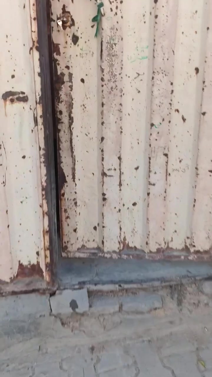 سلام عليكم بيت بل رضويه الئوله التفاصيل  داخل الفيدو ‏‪***********‬‏ رقم راعي البيت تريد تجي شوف البيت هاذي رقمي *********** 
جامع محمد المصطفئ شارع ابو وحيد
