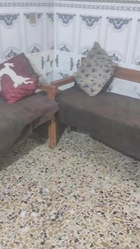 قنفات • للبيع