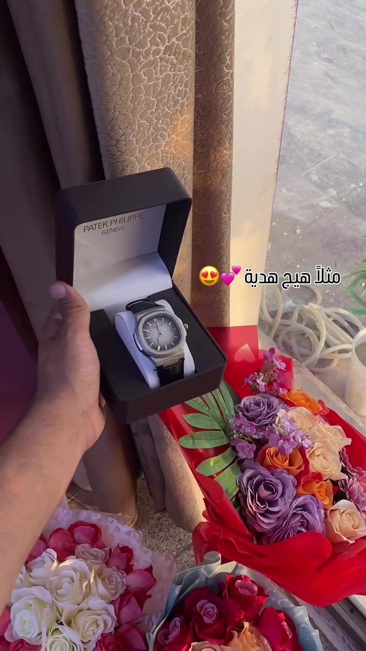 هيج هدية ترضي شخصك مفضل 💕🥹.
.
.
.
.
.
.
.
#هدايا #حب #حُب #هدايارجاليه #ساعات

نص مكتوب في الصور:
- مثلاً هيج هدية 😍💖
