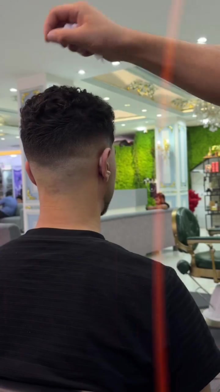مركز برافو🔥
اختيارك الأول ✂️
رقم الحجوزات 
***********
***********
اتصال❤ واتساب
