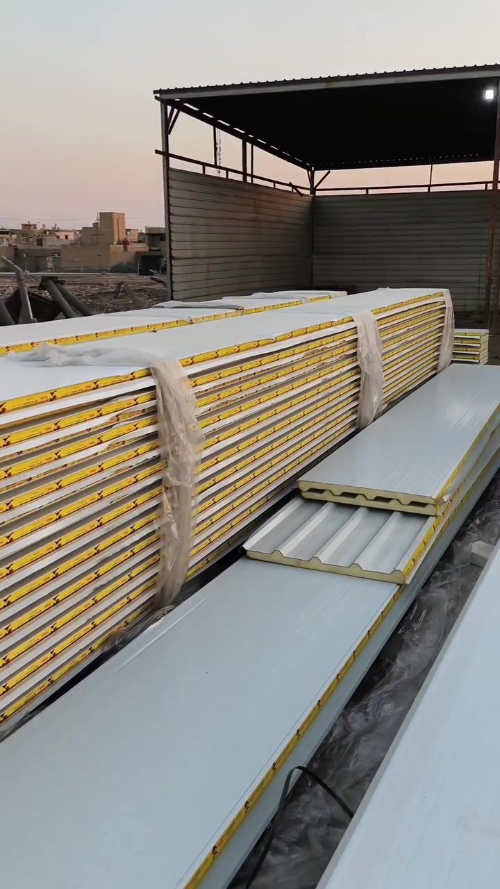 متوفر جميع انواع السندويج سقفي و جداري   المكان ميسان مقابيل علوة المخضر القديمة للاستفسار ***********
