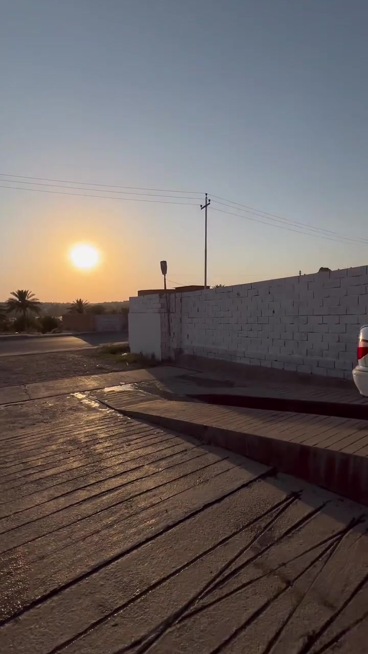 سلام عليكم
نعلن افتتاح كراج غسل لجميع انواع السيارات 
كبيره وصغيره وبأسعار مناسبه 
سرعه في العمل
دقه بالتنضيف 
ويتوفر حمام كامل للسيارات 
اوقات العمل 
من الساعه9 صباحاً الى ال10 ليلاً
وغسل زوالي ويوجد خدمه توصيل
العنوان📍
حديثه بروانه الشاعي قرب مدرسه المعالي الاهليه  
كلين كروز اكسبريس
‏***********
