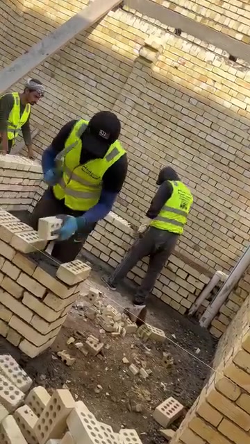 السلام عليكم
كادر 3 خلفات بناء بغداد حسب اختيار ابو البيت او المقاول او المهندس اولا الالتزام في العمل ثانيا رش البناء تنضيف الموقع 
عملنا بغداد فقط 
واتساب ***********

اتصال ***********
