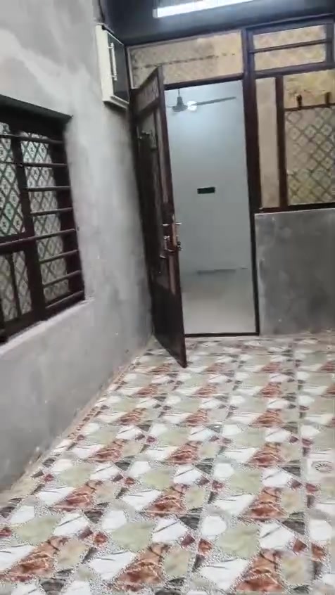 بيت للايجار • حي العسكري • ١٠٠م
