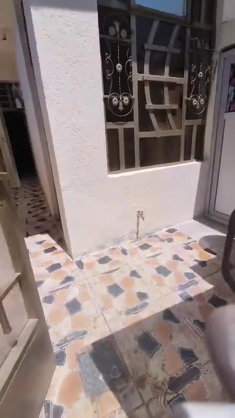 بالخماس • ١٠٠م • بناء حديث