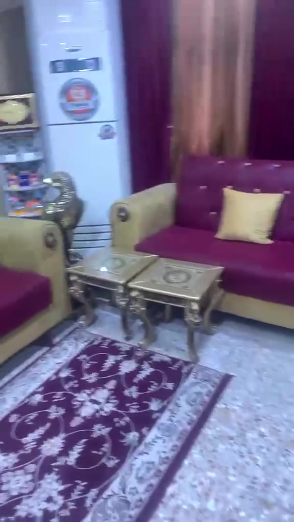كنب • ماكو تفاصيل