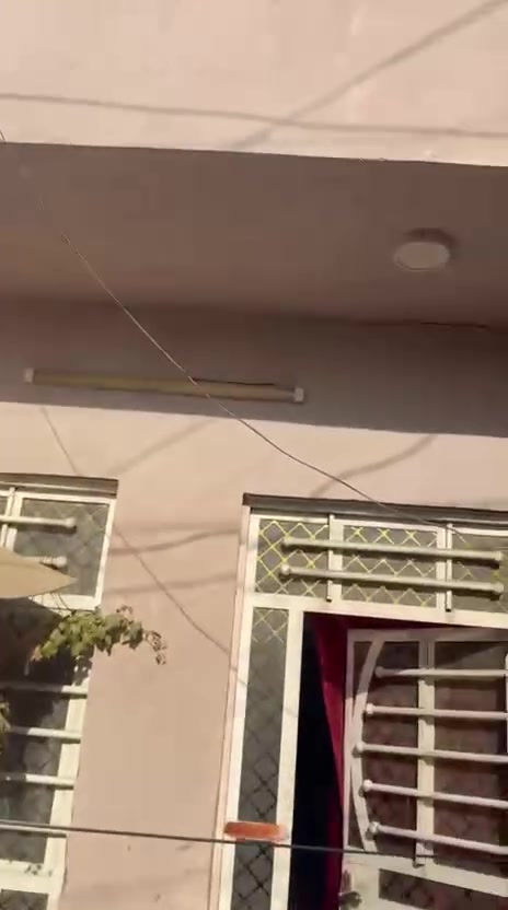 السلام عليكم للبيع  ملك صرف سكن مساحة ٧٥ متر طابق واحد  بناء جديد  العنون ابو غريب الشهداء مربع التصنيع 
السعر نهائي ٥٠ 
للأستفسار *********** 

‭***********‬
***********

الجوهرة للعقار
