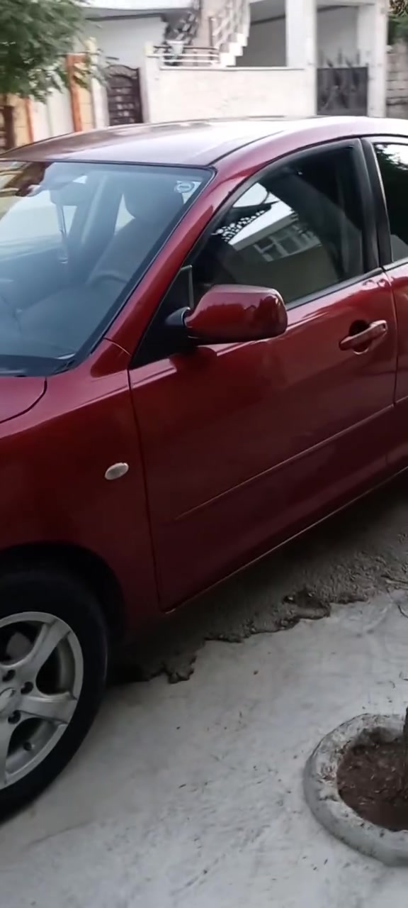 مەزدا ٣ مۆدیل ٢٠٠٩ بۆ فرۆشتن 🚗✨
 جۆری ئۆتۆمبێل: Mazda 3
 مۆدیل: 2009
 سەنەوی و ژینگە: تازەیە تا ساڵی 2029
 تەحویل و غەرامە: بە شەرت بێ غەرامە و بە شەرتی تەحویلکردن
 گێڕ و مەکینە: بە شەرتی بێکێشە و بێعەیب
 تەقە و ڕەقە: بە شەرت بێ تەقە و ڕەقە
 دۆخی جەستە (بۆیاخ): دوو سێ پەڵە بۆیاخی هەیە
💰 داواکراو: ٦٥ وەرەقە ($6,500) و مامەڵەشی تێدایە
📞 ژمارەی پەیوەندی: ***********
