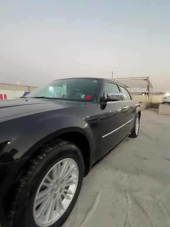 السلام عليكم اوباما موديل 2010 رقم دهوك بأسمي السياره مكفوله ماعدا الي بالسونار السونار مرفق بالصور السياره على وضع الشركه كشنات جلد للاستفسار الاتصال *********** مكان السياره ديوانيه
