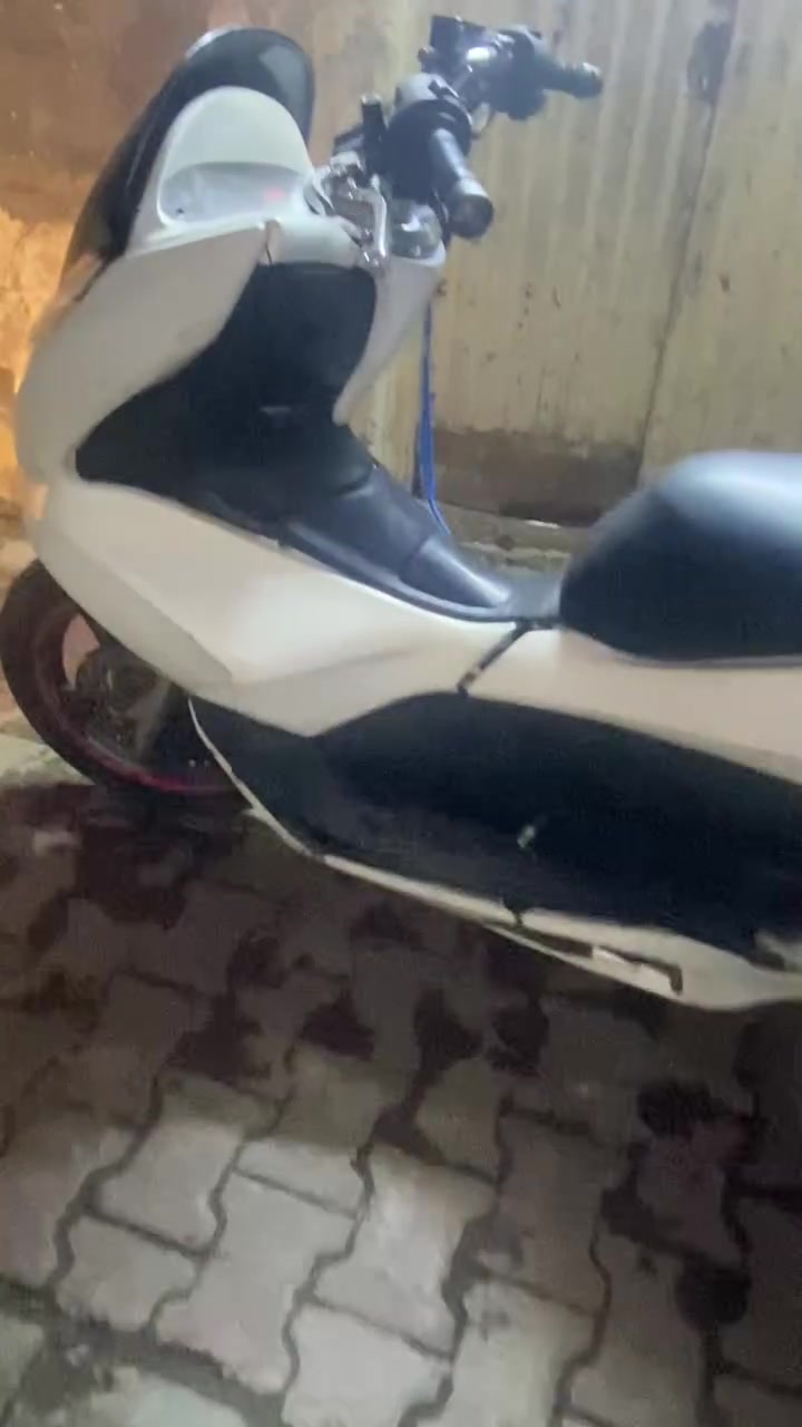 جيل اول • kf 150 • مكينة مفتوحة