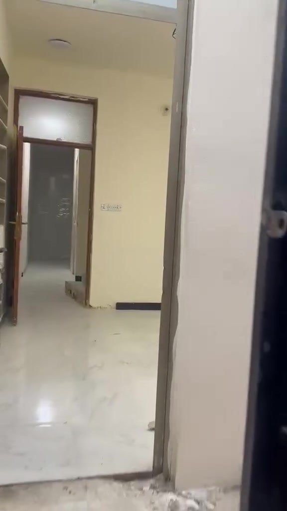 السعر صدمه بلاش ٥٠ متر غرفتين بس ب ٤٢ وبي مجال تكدر تأخذه تستثمره ب٣٥٠ الف
طابو زراعي سند 25 منطقه الدوانم قرب الشرطة الخامسه تستلمه مفتاح يحتوي على غرفتين نوم صاله مطبخ خدمات لاستفسار اتصل *********** ابو دموع مكتب حميد متاح واتساب
