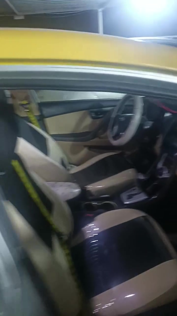 سلام عليكم النترا خليجي جاهزه كبل لشارع موديل ١٢رقم بغداد كير محرك تبريد صدر كله جاهز ٨٣وبيهه مجال بسيط مكاني رمادي ***********
