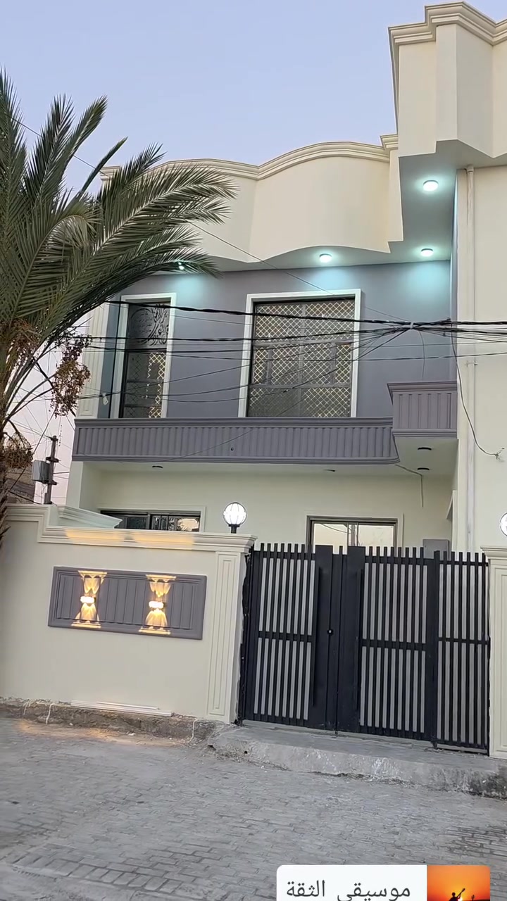 منزل للبيع بموقع مميز وبسعر مناسب في الديوانية للبيع او مراوس حسب قناعه

📍 حي الفرات – قرب شارع المستوصف
📐 المساحة: 100 متر مربع
📏 الواجهة: 10 أمتار
🏠 ركن وعلى ساحة
📄 طابو صرف
🏗️ بناء كونكريت مسلح
🏢 المنزل مكوّن من طابقين

الطابق الأول:
غرفة، صالة، استقبال، مطبخ، ودورتي مياه.

الطابق الثاني:
غرفتا نوم، صالة، ومخزن.

استفسار اتصل بالرقم ***********
