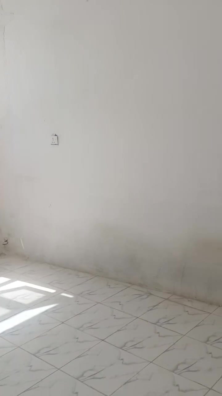 سلام عليكم اخوان
شقه للايجار تفاصيل بل مقطع 

للاستفسار 
***********
