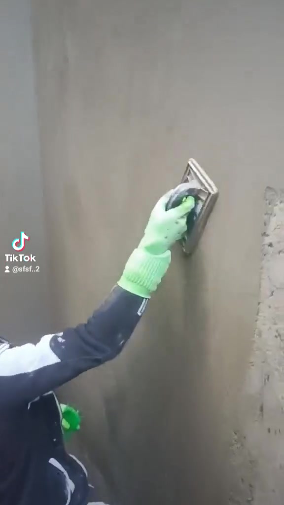 بناء +لبخ +تطبيك ارضيات وفرشي +ترميم 
شغل مرتب ولتزام بلعمل 
سجاد الزيادي ***********
