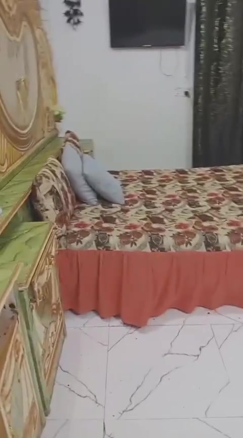 عدت المنشور من وره الوعود الكذبه
غرفه سعره قفل 500 الف دار الحولي  ***********
