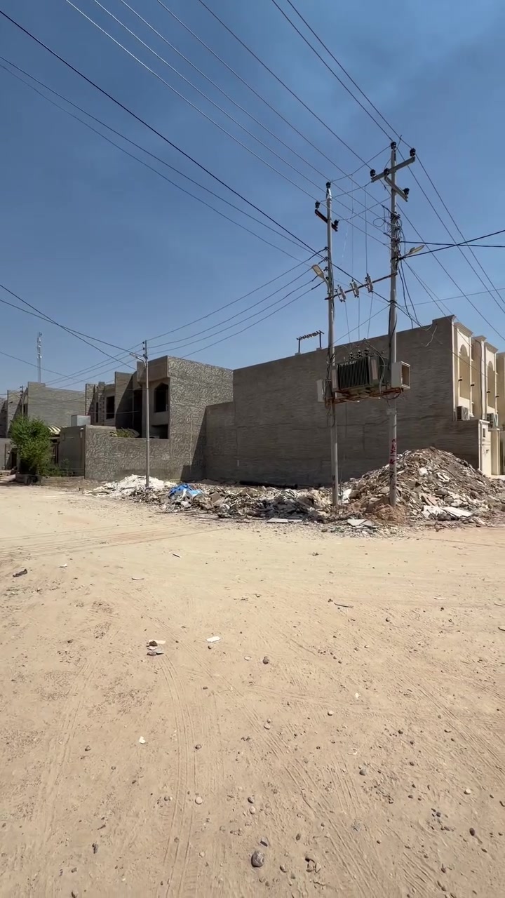 🏡 قطعة أرض للبيع في تكريت – الديوم

بسم الله الرحمن الرحيم
السلام عليكم ورحمة الله وبركاته

📍 الموقع: تكريت – الديوم – منطقة الـ16 ألف
📐 المساحة: 200 متر مربع
📏 ركن – واجهة 20م × نزال 10م
🛣️ على شارعين، كل شارع 15م
📍 قريبة جداً من شارع 60م الديوم
💧⚡ واصل كامل الخدمات

📞 للاستفسار والاتصال:
***********
