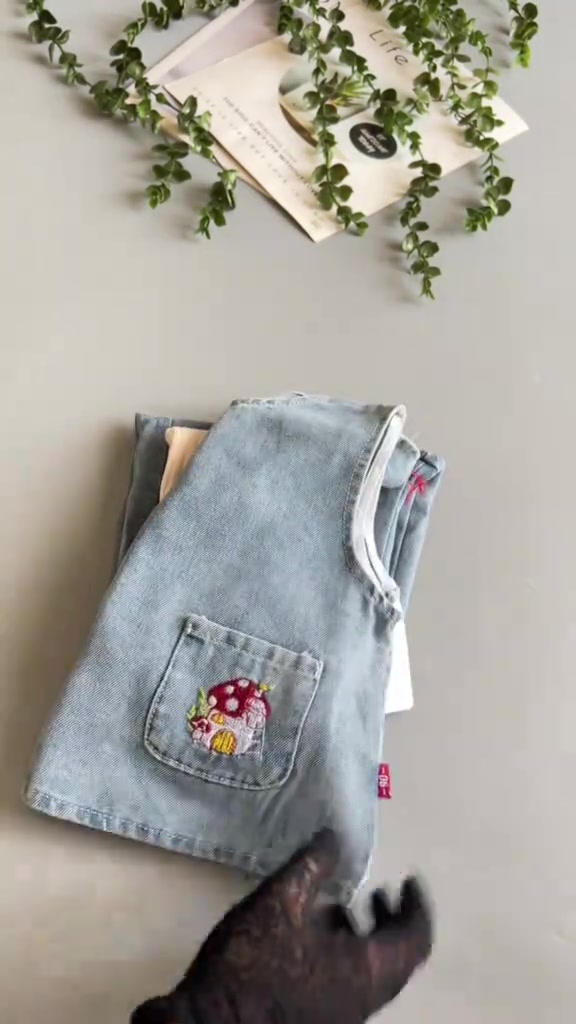 جمال القطع الكورية 🫶🏻💞 قياس 2-3-4-5-6 سنة 🤭
