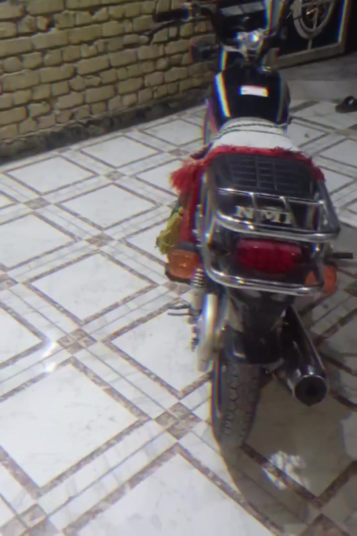 أعادت نشر بسبب لوعود كاذبه 4كير للبيع مكاني كوت خاجيه سعر 650وبيه مجال شراي بي خير ويدلل مااوكف عله سعر اني رقمي بس واتساب ***********
