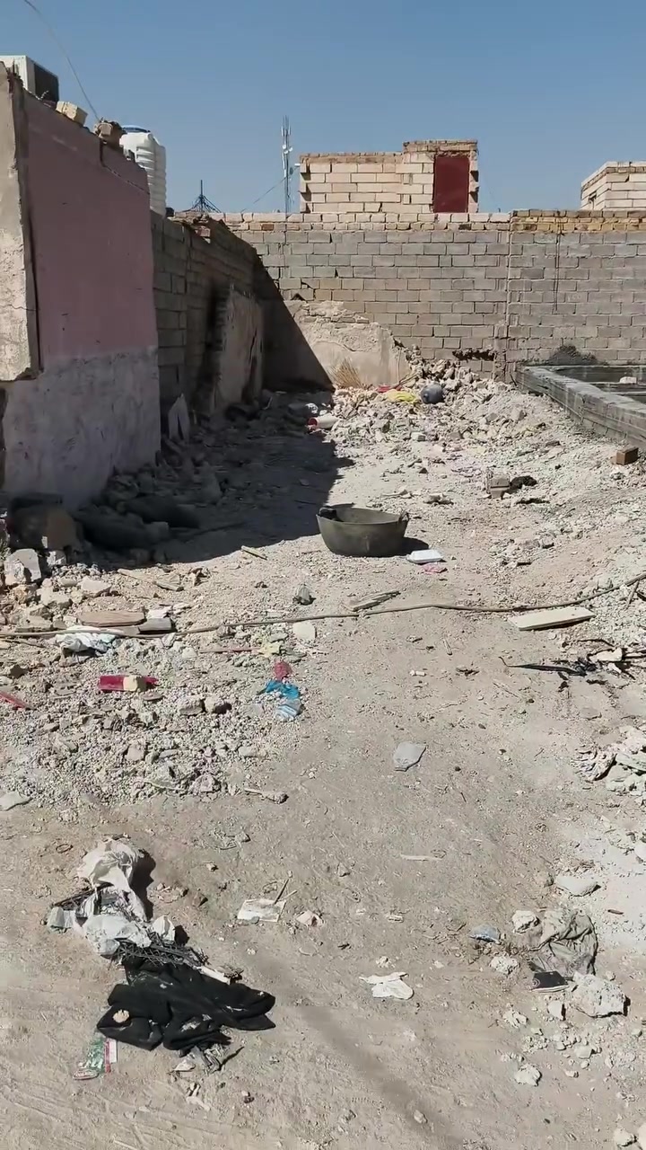 عرصع موقع تجاري ع الشارع للبيع اقل من 100واجه 5ونزال اقل من 20 خلف الدور 17تموز شارع محطه الغاز واتساب *********** @الجميع
