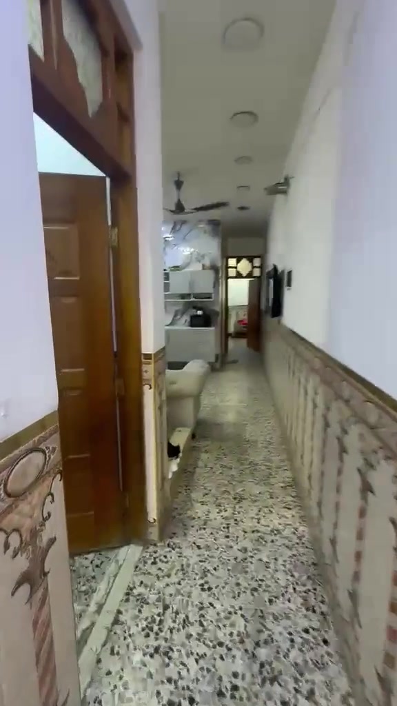 🏠 للبيع بيت زراعي مجهز وكامل

📐 المساحة: 100 متر
📏 عرض الواجهة: 5 متر
🏡 البيت: بناء حديث، مجهز وكامل وجاهز للسكن
💧 ماء متوفر
⚡ كهرباء متوفرة

📍 العنوان: الرئاسة، جاي من شارع 15، بالشارع العريض، خلف معمل الغاز.

💰 السعر: 95 مليون
🤝 وقابل للتفاوض للشراي 

📞 للتواصل والاستفسار: ***********