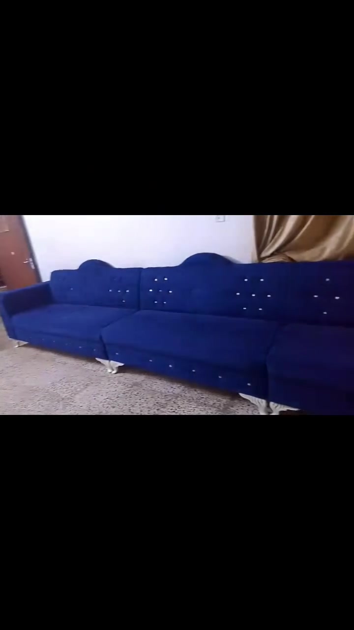 ديوان ١٦مقعد للبيع استعمال قليل حطاطه مو سوكي
مكان بغداد
استفسار *********** واتساب
***********واتساب
