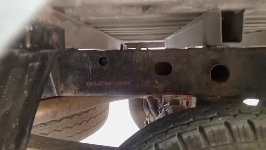سلام عليكم
كيه بنكو 2700
موديل 19
مكفوله كفاله عامه فقط بنيد مبدل
رقم جديد بغداد
سنويه لل 30
مكان السياره ناصريه 
الراغب بلشراء ينتصل
***********

