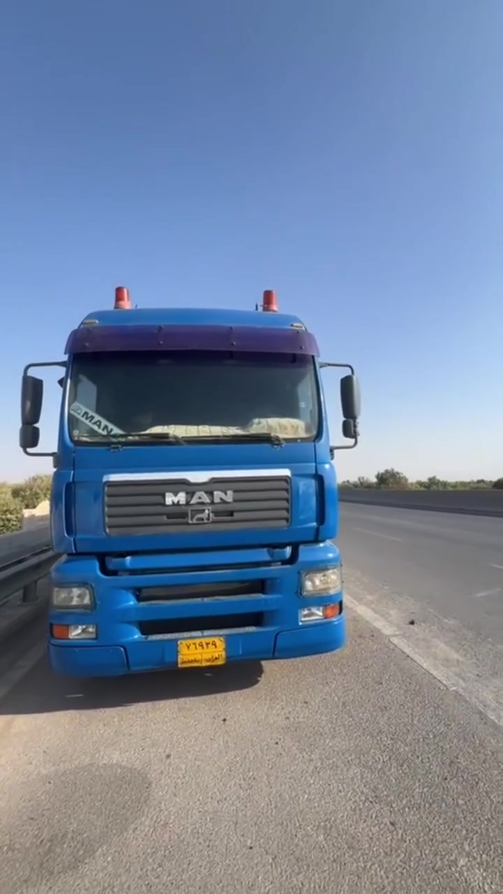 مان 2004گير عادي گيرو مةكينة بةشةرت 460
بودي ماكنيشاني لةسةر رةبتة 2012 7 نيو تاخم تاية لوكة
***********
