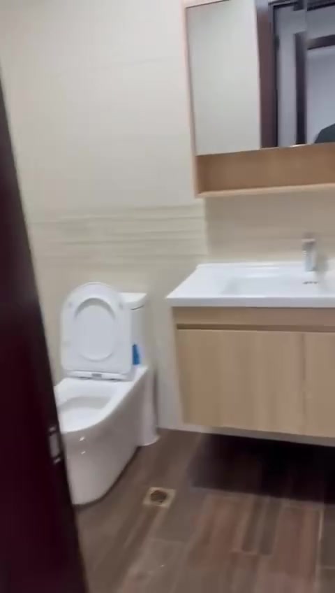 🏢 للبيع – مجمع بوابة العراق

📐 المساحة: 249 م²
🏢 البناية: 23
🏠 الطابق: الأول
🌳 الإطلالة: إطلالة على الزوراء
🔑 الحالة: جاهزة للسكن

💰 السعر: 43  شدّة وبيها مجال

📞 للتواصل: ***********
