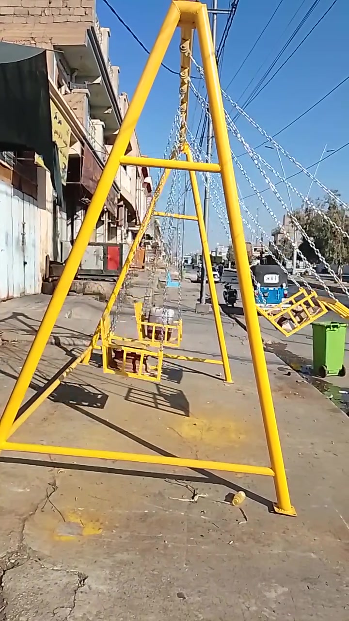 عمل وبيع جميع انواع المراجيح وحسب الطلب للاستفسار ***********
