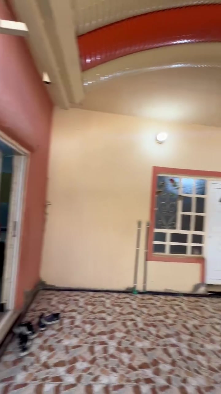 بيت 200متر للإيجار كاطون الرحمه حي الإعلام خلف خلف مستوصف اليرموك للاستفسار ***********
