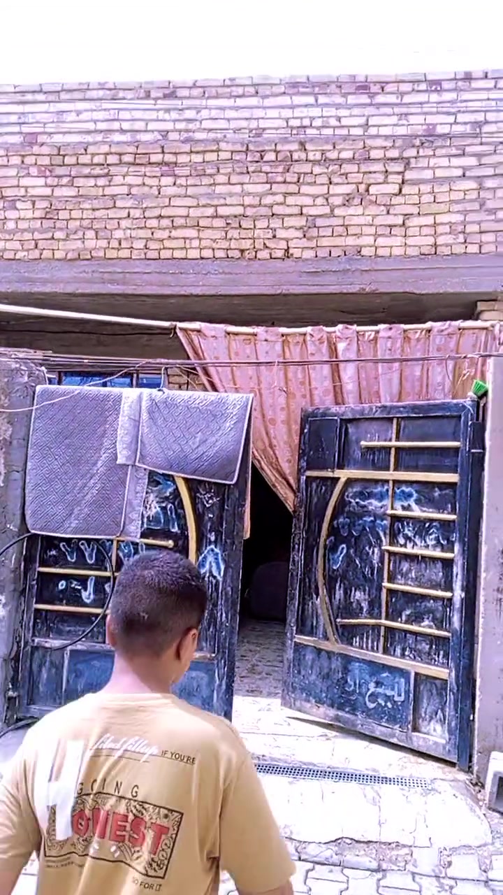 السلم عليكم عندي بيت للبيع سعره 40 مطلوب 10 الاستفسار اتصال عله ههاذ رقم ***********
