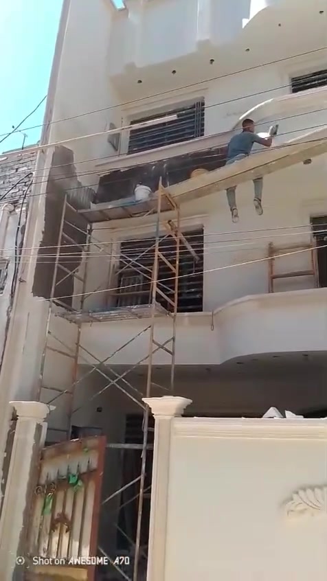 عامل مصري • شغل هندسي • متفرغ