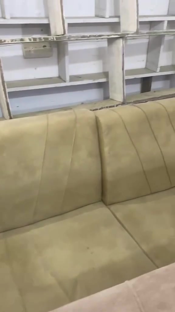 سلام عليكم عندي غراض بيت البيع من رخصت مسؤول الكروب ممكن توافق على نشر
اي ستفسار راسلني عل هذا رقم***********
