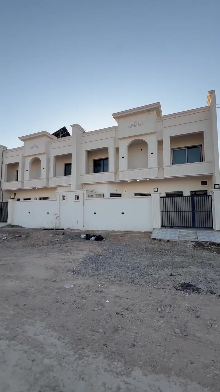 سلام عليكم متابعين مكتب دار الامان 
دار سكني للبيع مستعجل 🔥
العنوان 📍 الديوم التوحيد ركن صاد عل الجوهره
المساحة ؛ 100م ركن 10 في 10
3 غرفه 3 مجموعة صحية صالة ومطبخ 
السعر : 85 مليون دينار عراقي وبي مجال 

اتصال هـ: ***********
هـ : ***********
