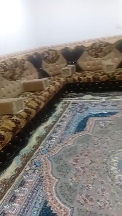 السلام عليكم ديوان عدد ٢ للبيع فصال موصل بعدهن جدد الجوزي ١١ م والأحمر ١٨ م سعر الجوزي ٧٠٠ وبي مجال وسعر الأحمر مليون و٦٠٠ وبي مجال
الاستفسار ***********
