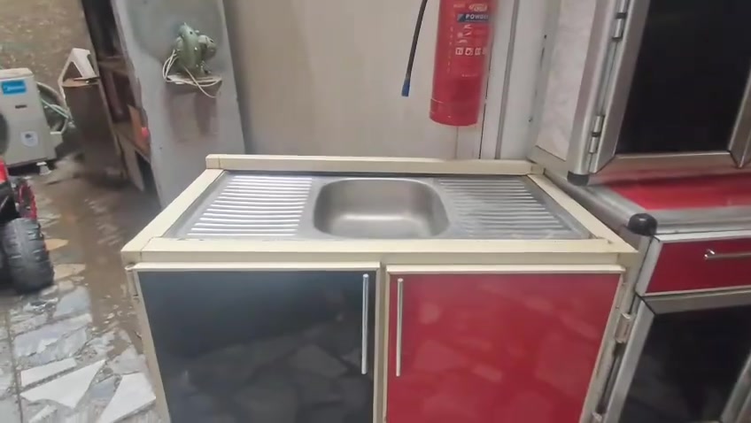 سلام عليكم  كونترات مستعمل للبيع العنوان بغداد واتساب ***********
