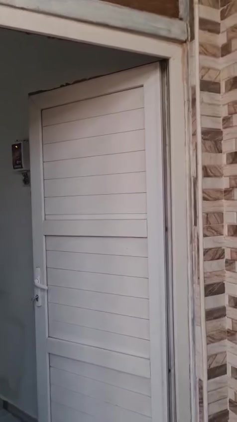 شقه للايجار غرفتين و صاله ومجمع صحيات في الرمادي العزيزيه وسط السوق شارع ميسلون الاستفسار *********** ناظم الكبيسي

