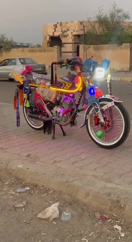 مكلف بلنشر. السلام عليكم
مطور تايكر مديل 25 محرك ابيض 
برغي ما مفتوح مطور معتنين بيه جنبزه نضافه تجي شوفه احلى بهواي من صور 
ضمان طيك بيه المطور محتاج ورح بيعه الشراي هلى بيه وشراي الة هدية وية المطور
ورجاء الكله سعر لا يكلي هواي مطور شوفت عينك متعوب عليه ومصروف الرقم  ( *********** ) الشراي يتصل عل هاذة الرقم
