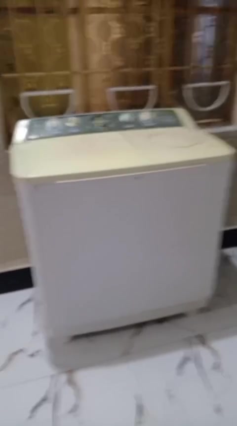 @إشارة غساله شرط الشغر بس النشاف وكف مااعرف شبيهه مكاني بصره كرمت علي أبو صخير سعره ٣٠ وشراي بخدمته *********** (جبيره حته بطانيه تغسل
