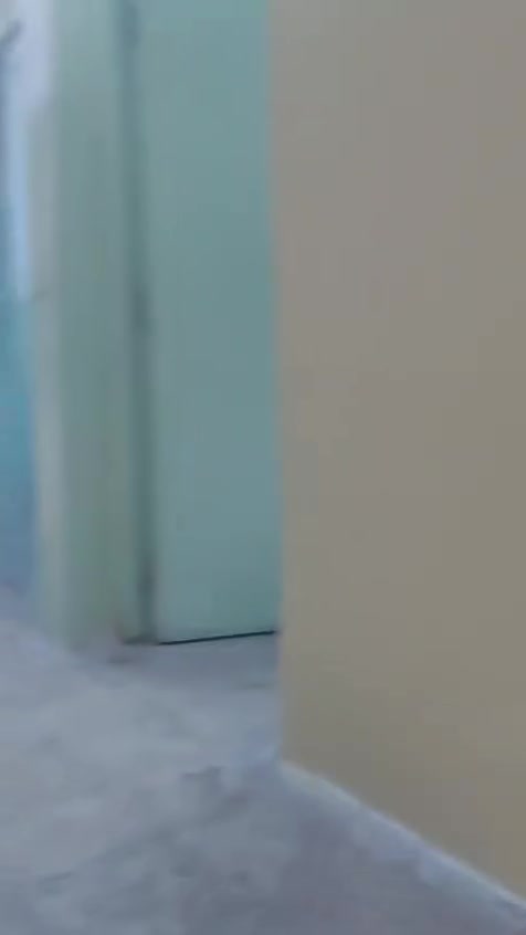 بيت للايجار حي العربي قريب على جامع الذاكرين
500 طابقين كراج وحديقة ومخزن وصحيات خارجي
الطابق الاول مطبخ وهول واستفبال و غرفة طعام ملحقة بل الاستفبالوصحيات وثلاث نوم  
الطابق الثاني هول خمس غرف نوم وصحيات وسطح ناصي وعالي   الايجار 900 الف 
الاتصال ***********
