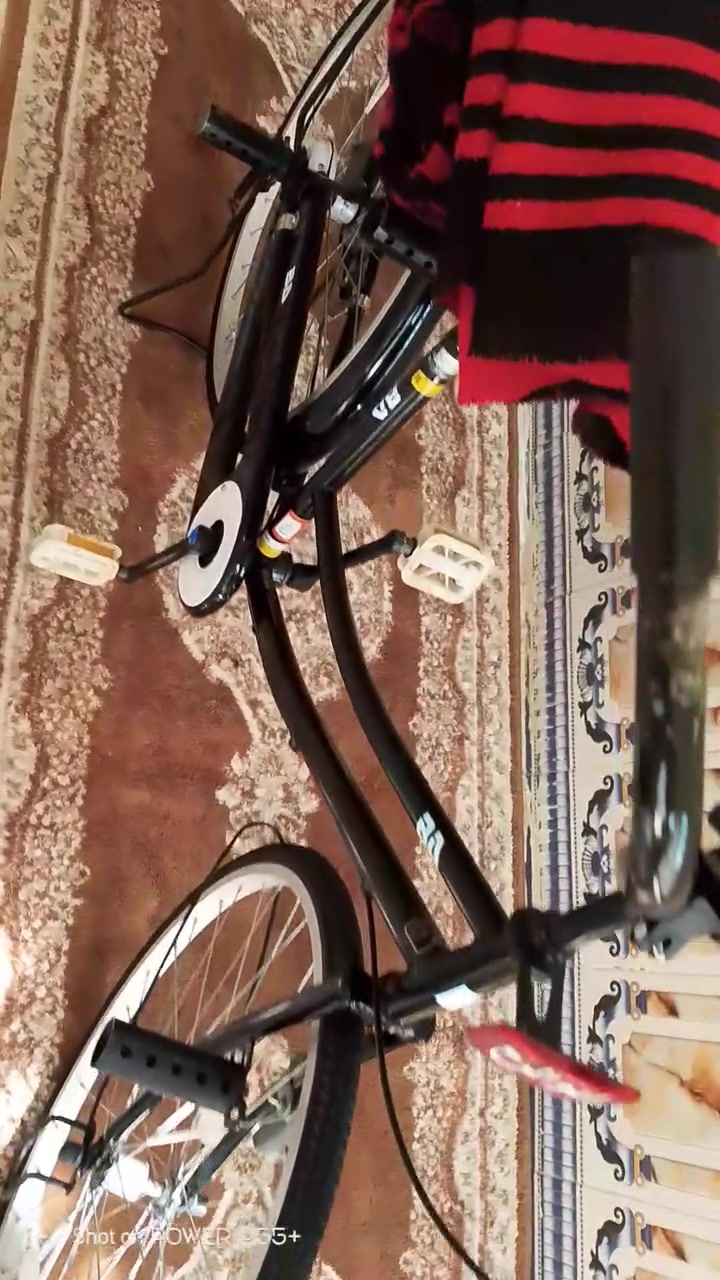 سلام عليكم شباب عندي باسكل البيع حجم 26موديل19بشارع عبدالله الرضيع الخماس العزيزيه *********** رقم وسعر عل خاص
