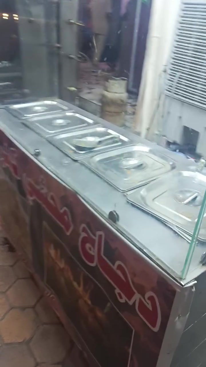 للبيع شوايه دجاج 8 شيش مستعمل قليل. العدد 2 يوجد حمايه جديده للستفسار على رقم *********** العنوان رمادي    العنوان رمادي
