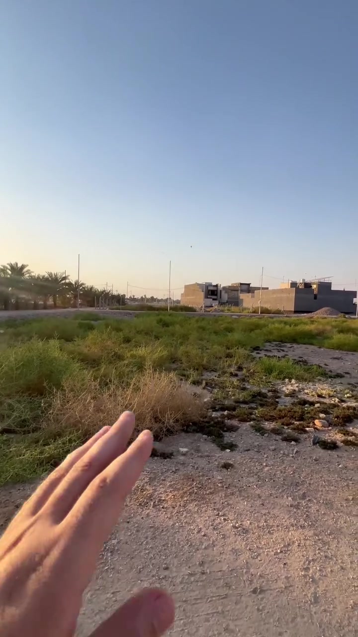 للبيع قطعة مساحة 200 متر طابو زراعي 
موقع حله شارع 100 خلف معمل الكارتون 
للاستفسار ***********-***********
