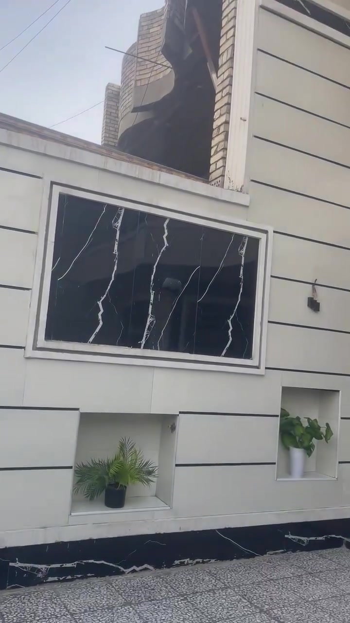نهاية الاورفلي • ٢٠٠م • سند مستقل