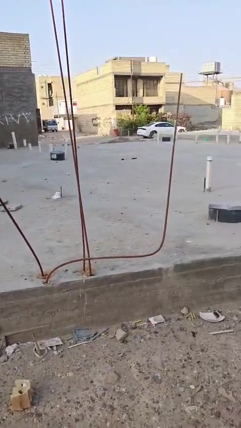 السلام عليكم
رفت للبيع المساحة 204 متر مقسم لكل 102 مشتمل وكما مبين بالفديو،، الواقع خلف بانزين خانة الجبهه الفرع الاول من شارع 15 منطقة سكينة الامين الثانية للتفاصيل اكثر الاتصال ***********
