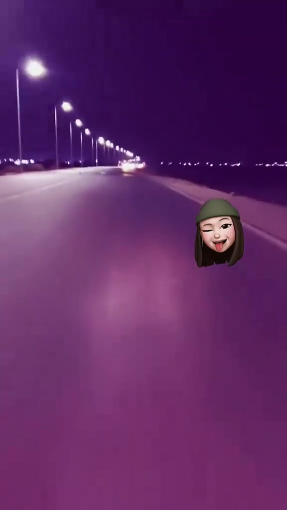 ماكس بوليسي نازل دراجه مفتوحه مره واحده بوشتها 55 فيها كلتجات رياضي  ابيها كزوز صجمي بلادي وصدر ار بي ام ودب الخلفي الرياضي رايدها ب 700 وبيها مجال مكاني بصره بقرنه  رقم الهاتف ***********
